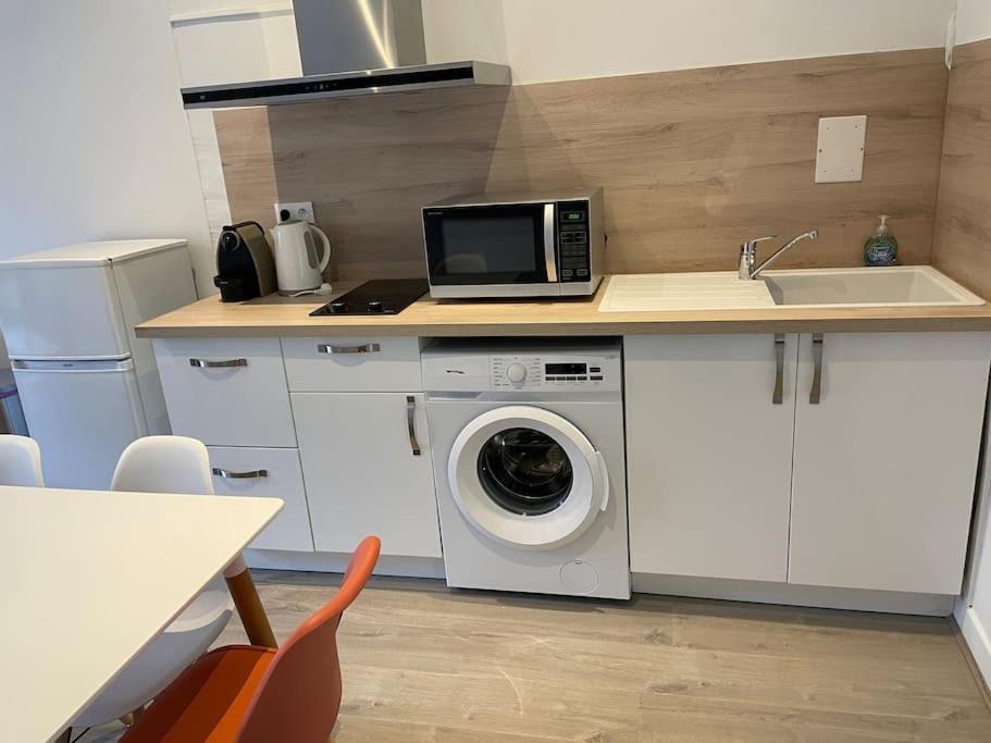 Cosy T3 Proche Gare Et Polygone Apartment Beziers Ngoại thất bức ảnh